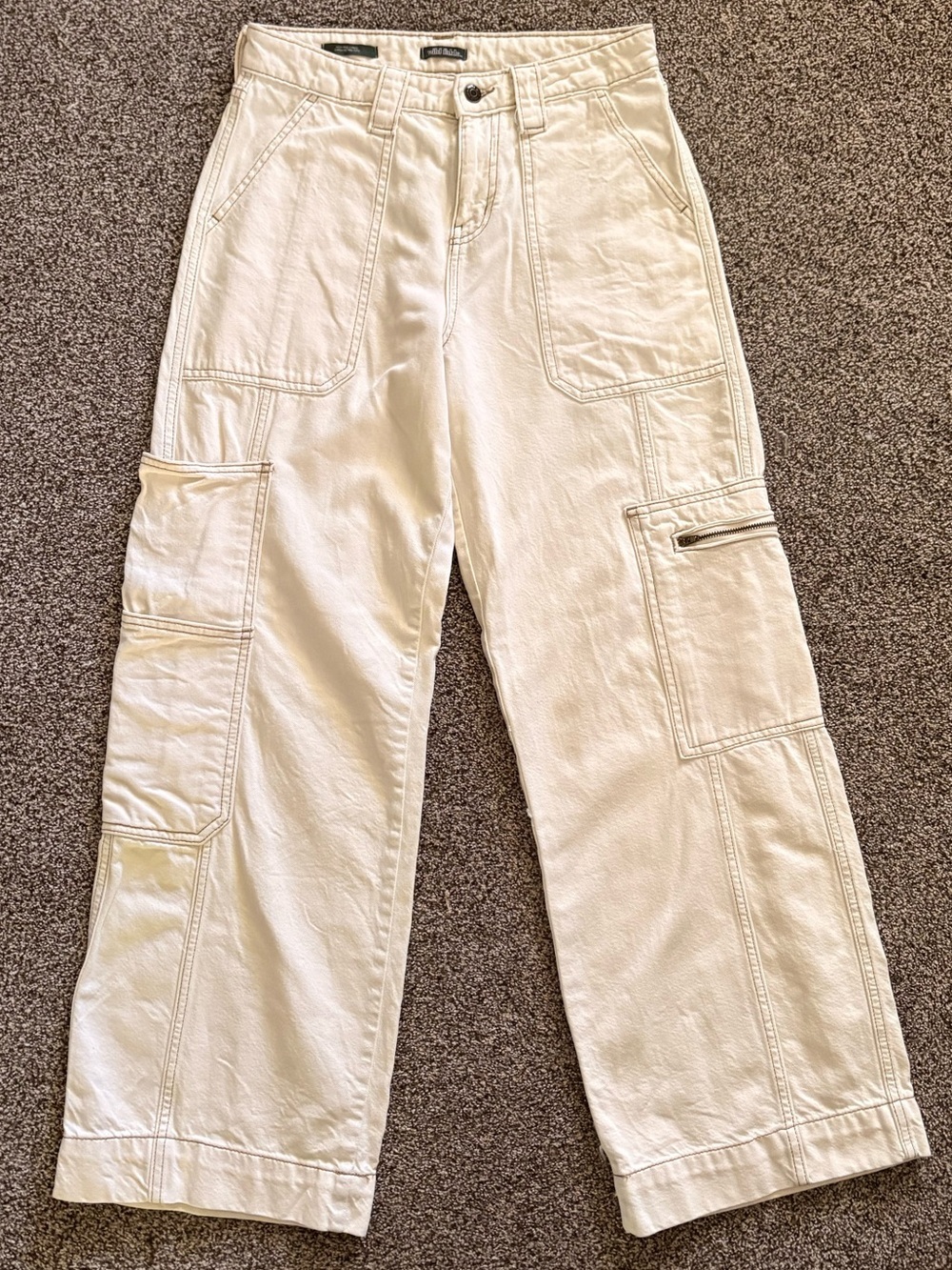 wild fable Cream High-Rise Cargo Pants Utility Pockets Wide Leg Jeans Women 6/8